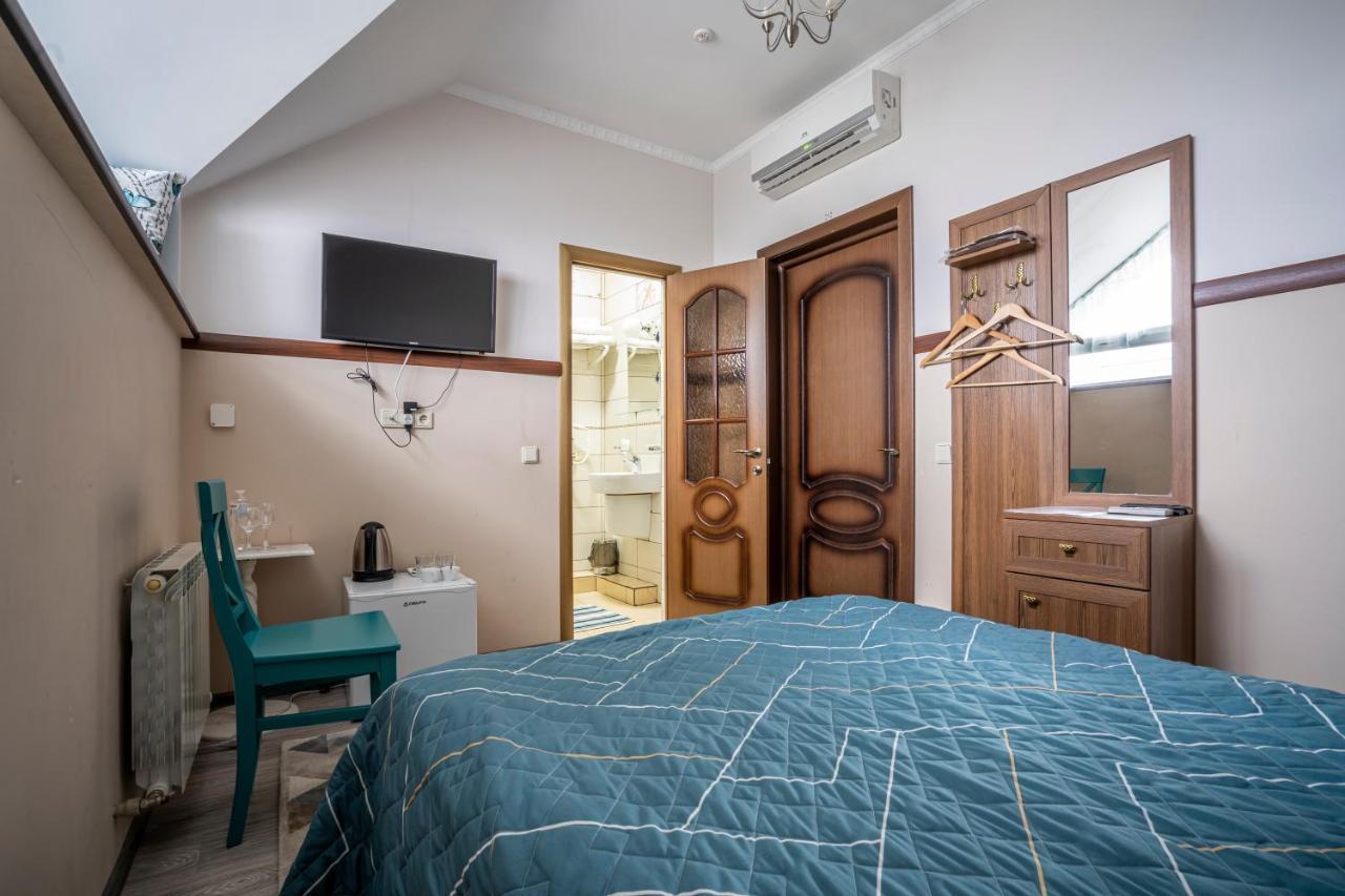 Inn Okolitsya Protsev ภายนอก รูปภาพ